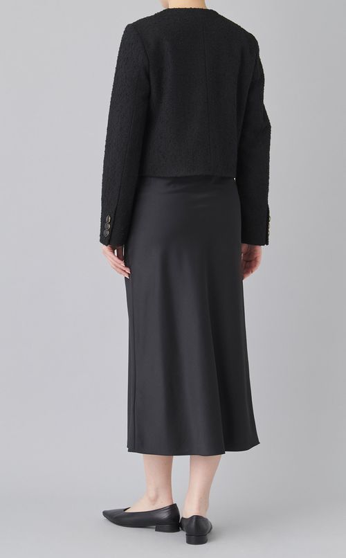 Cバックルノーカラージャケット