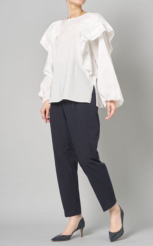 ショルダーフリルブラウス