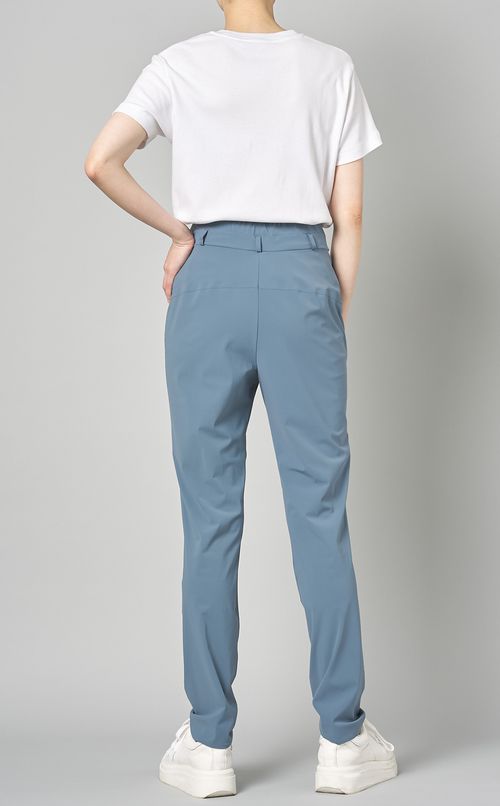 ストレッチスリムパンツ