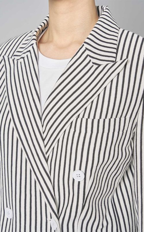 ストライプダブルジャケット