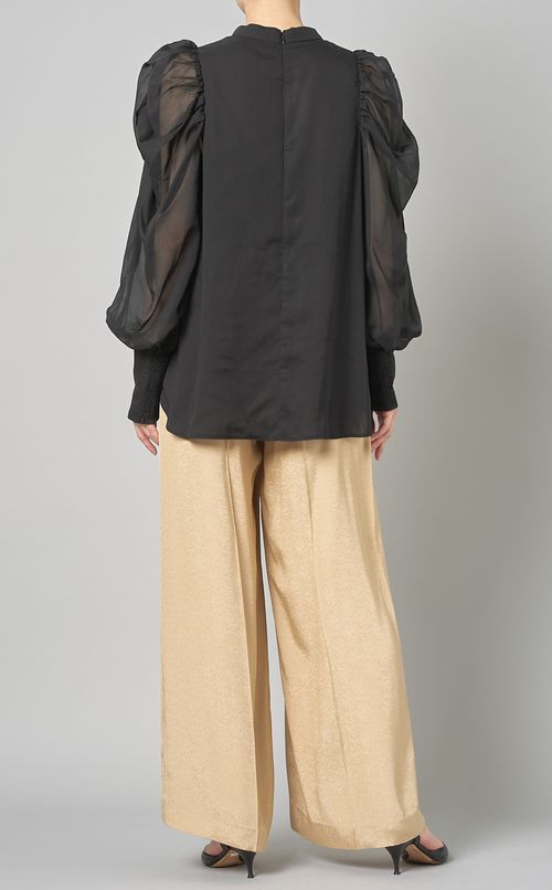 シアボリュームスリーブブラウス