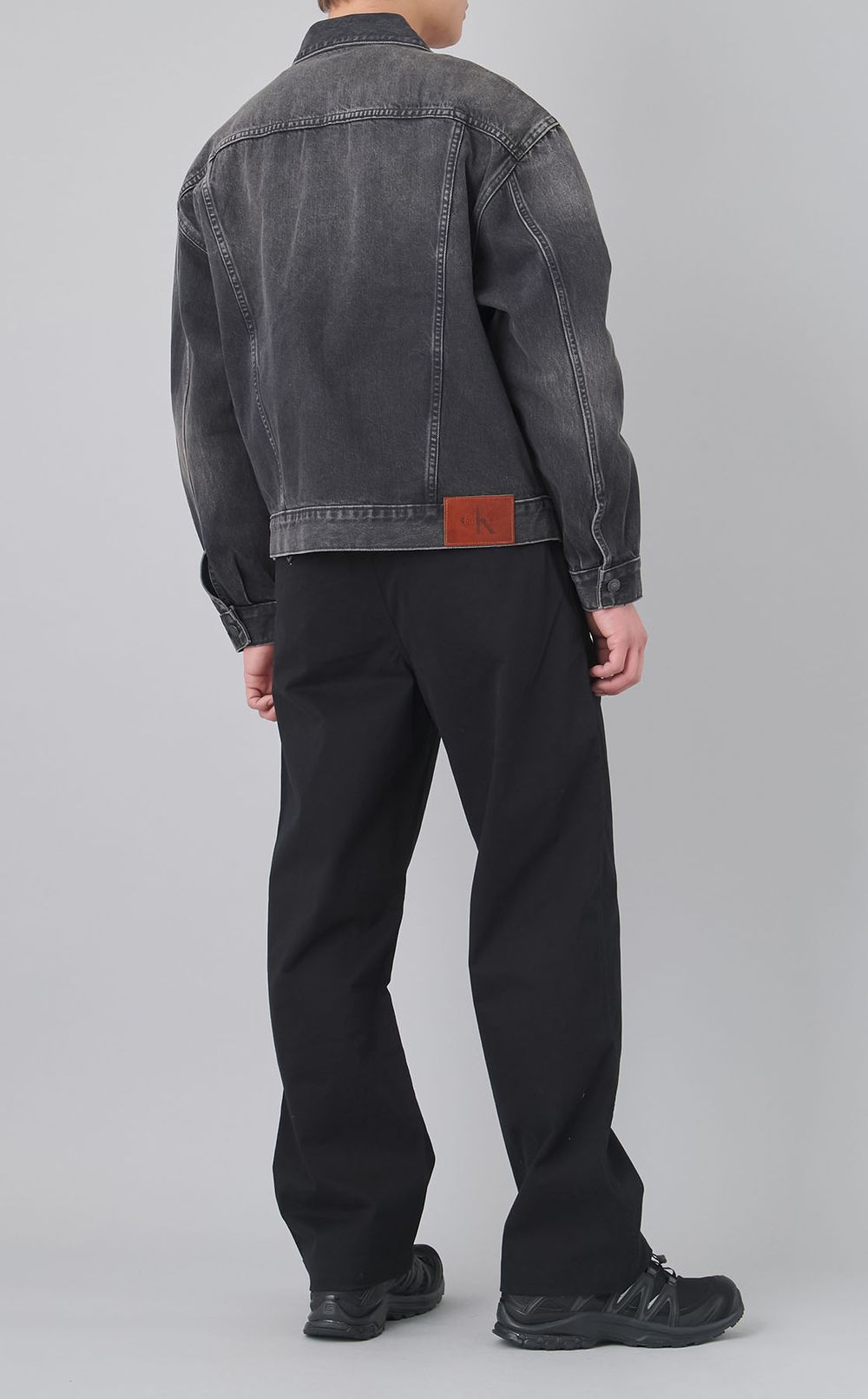 オーバーダイデニムジャケット