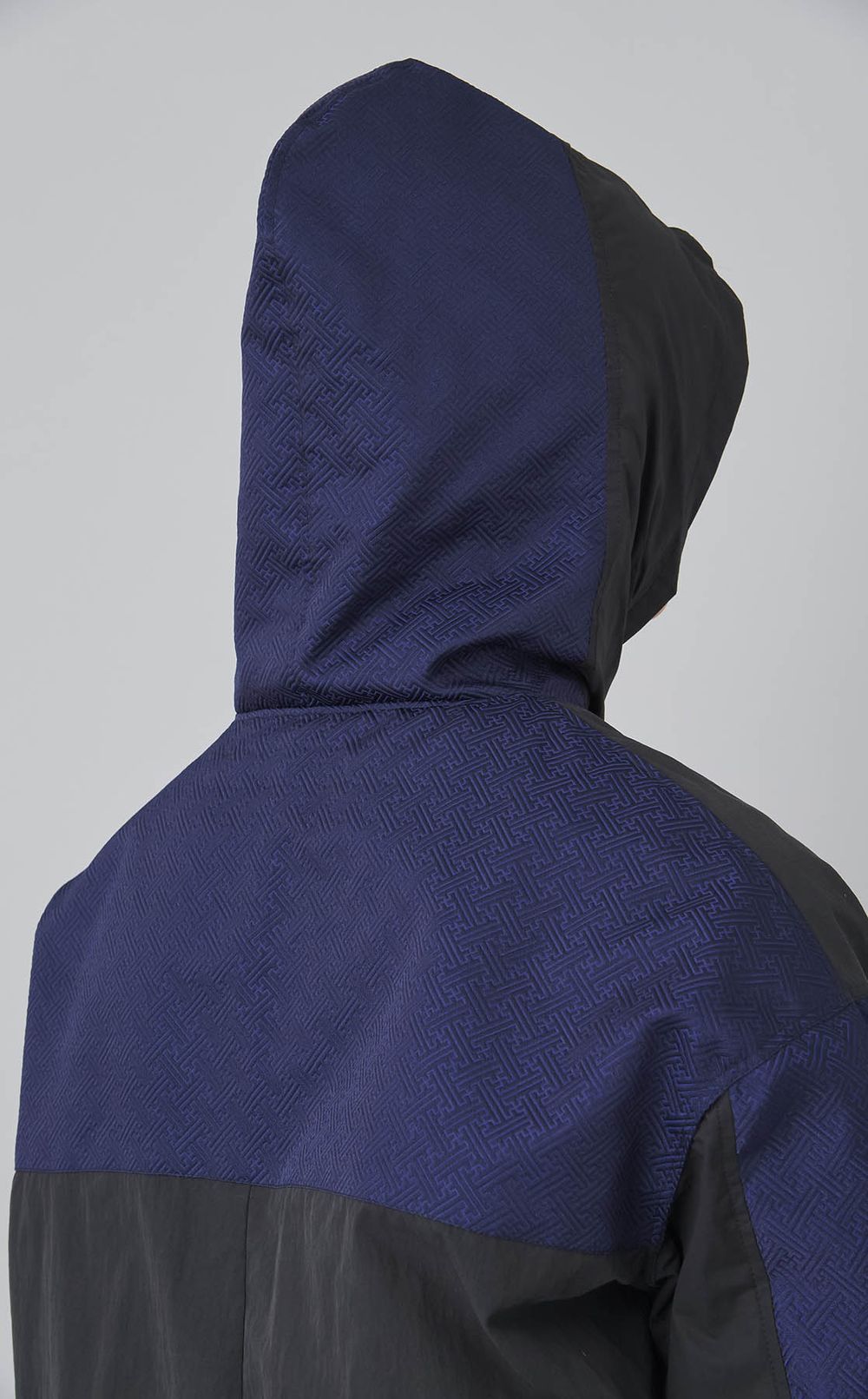 【roop】ワフテックフーディー