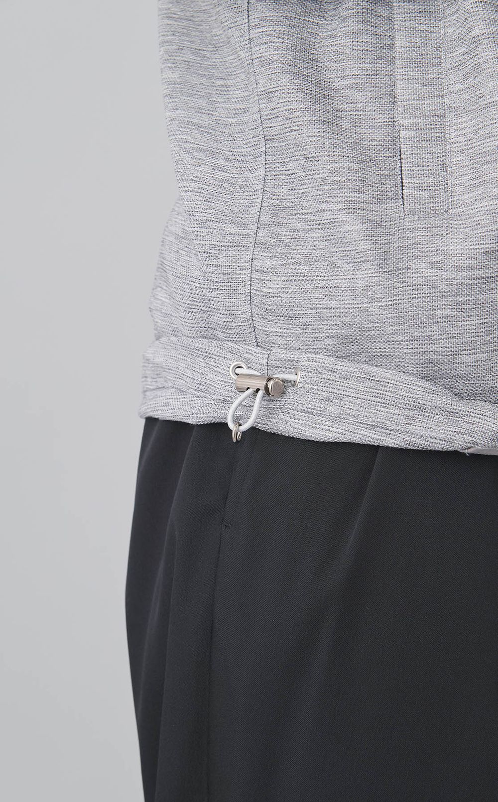 モクカラミストレッチフードブルゾン