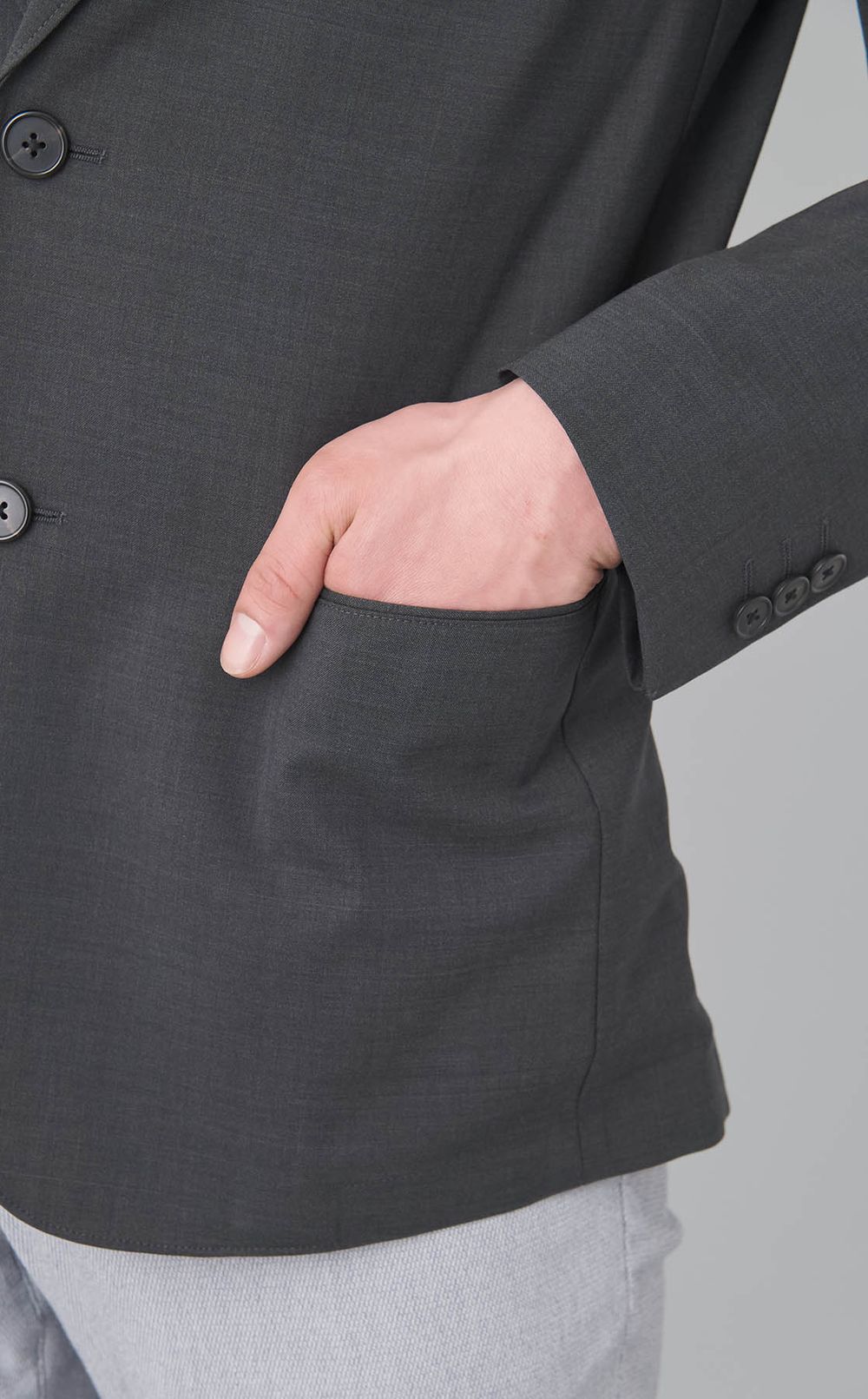 モーションウールトラベルジャケット