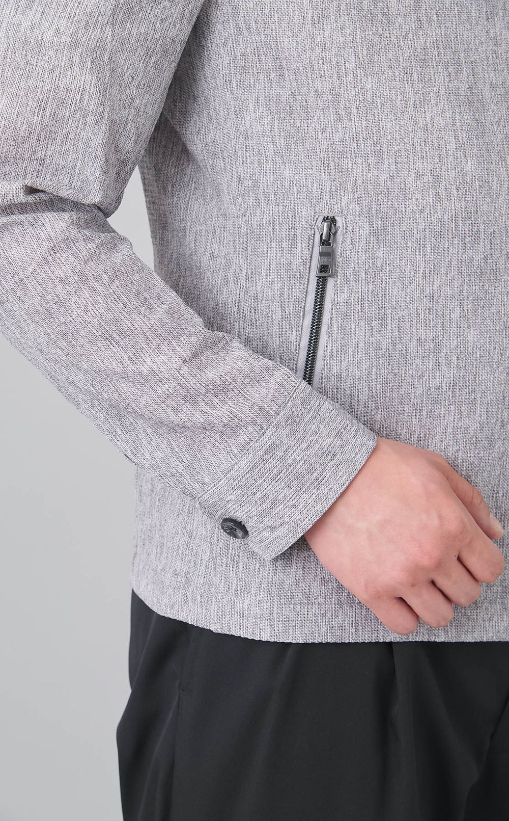 ジップアップスタンドブルゾン