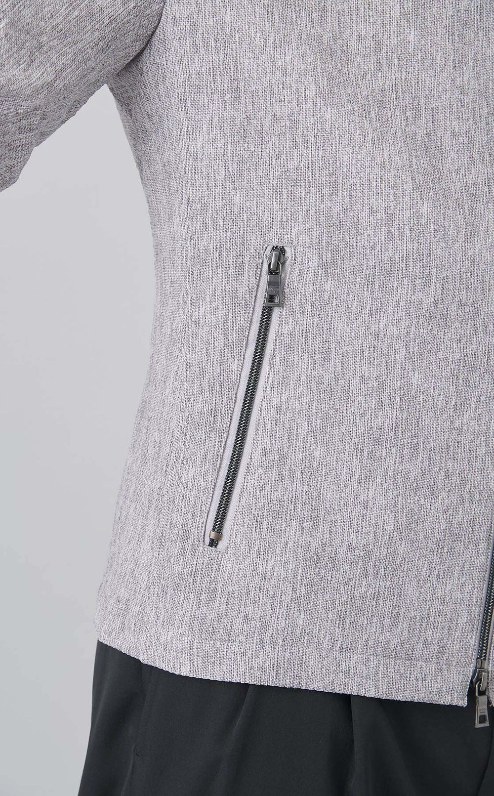 ジップアップスタンドブルゾン