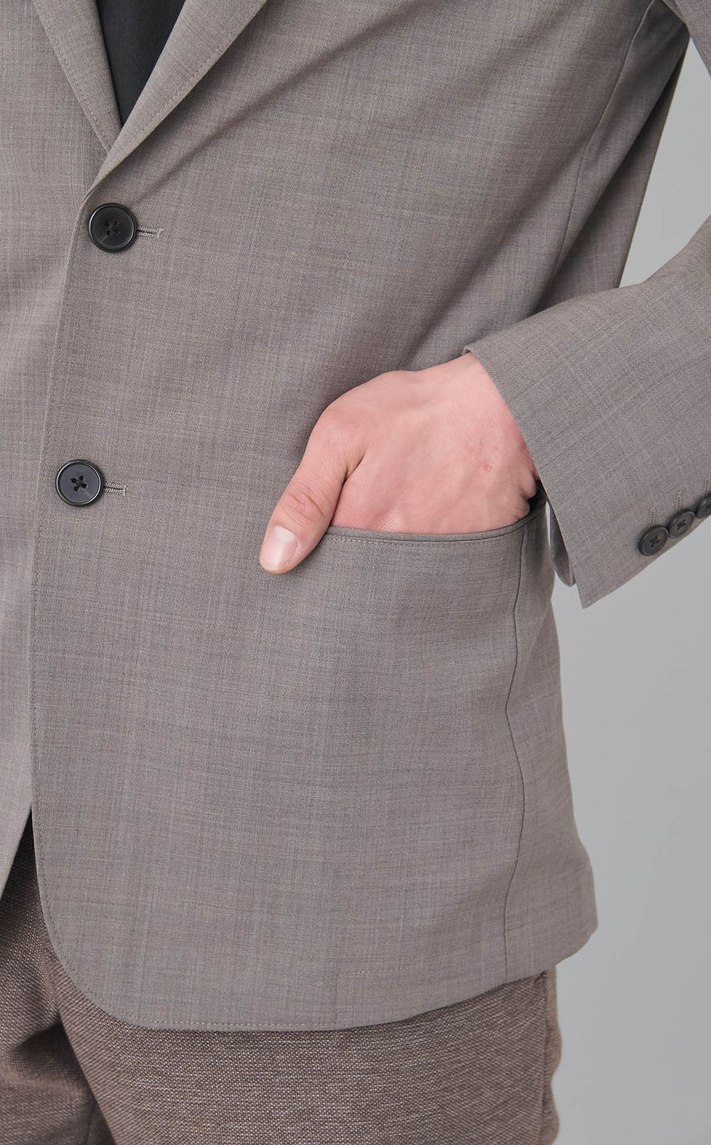 モーションウールトラベルジャケット