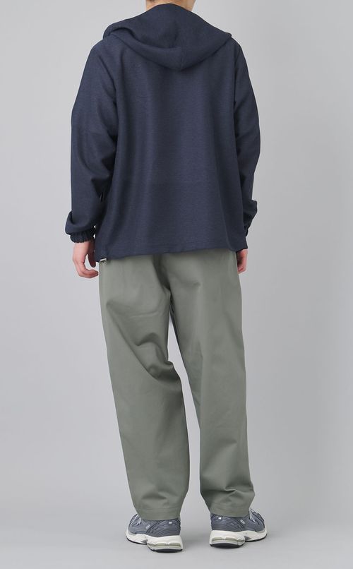 モクカラミストレッチフードブルゾン