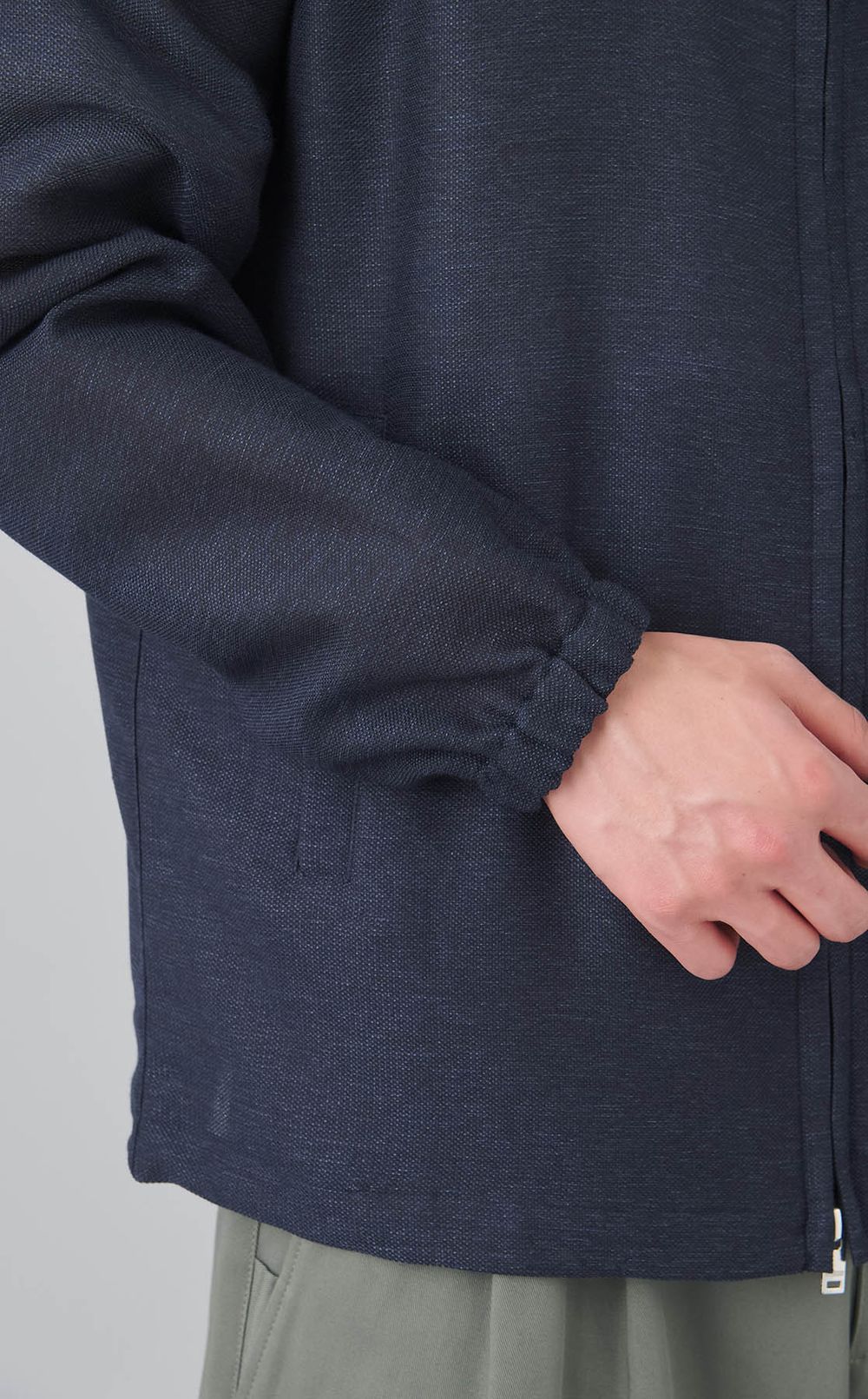 モクカラミストレッチフードブルゾン