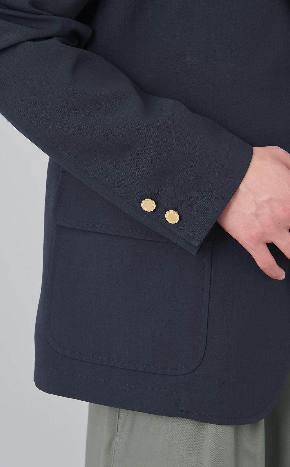 ポリエステルブレザー