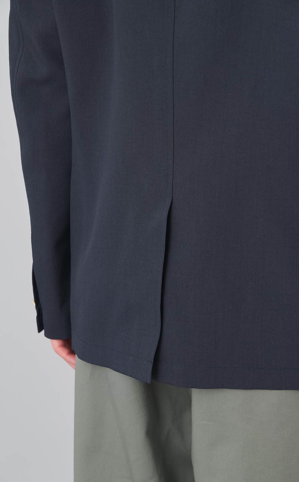 ポリエステルブレザー