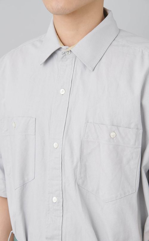 ニコライバーグマンベルテッドシャツ