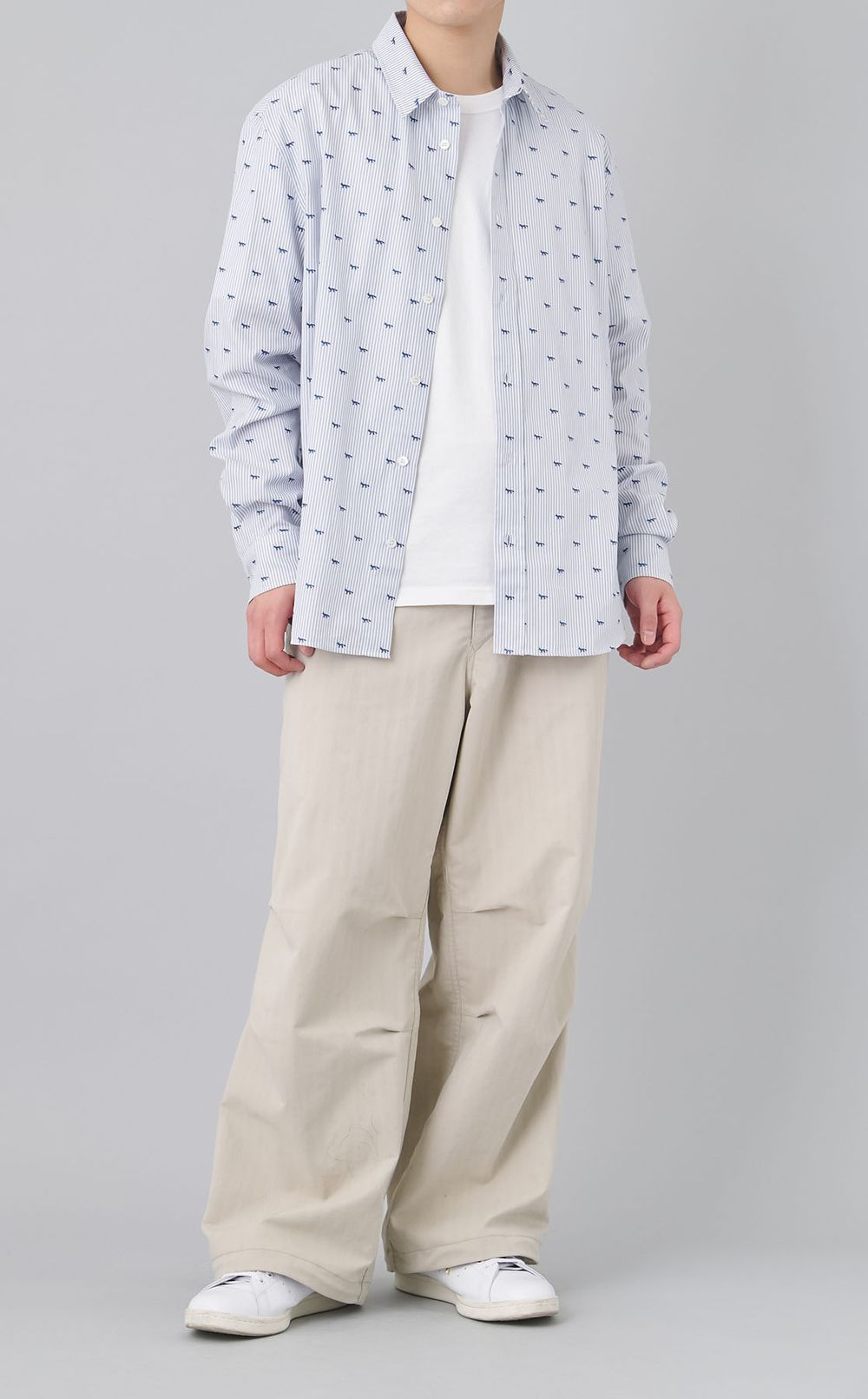 レギュラーカラーストライプシャツ