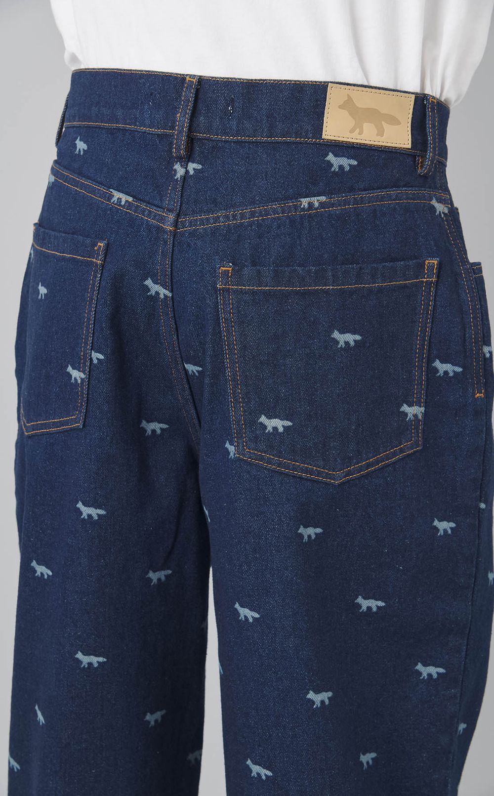 ロゴデニムパンツ