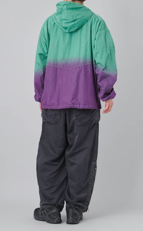 グラデーションフードブルゾン