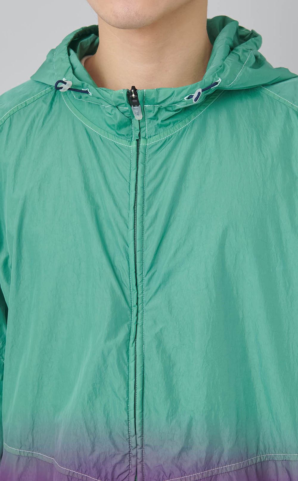 グラデーションフードブルゾン