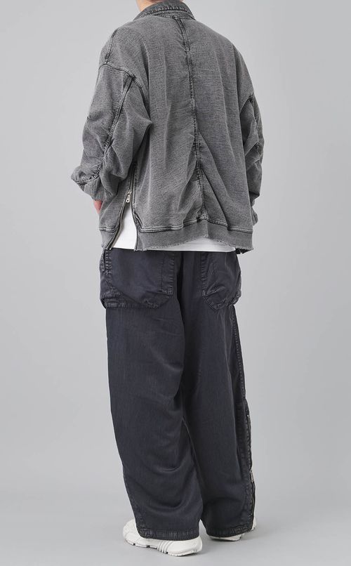 オーバーダイジップブルゾン