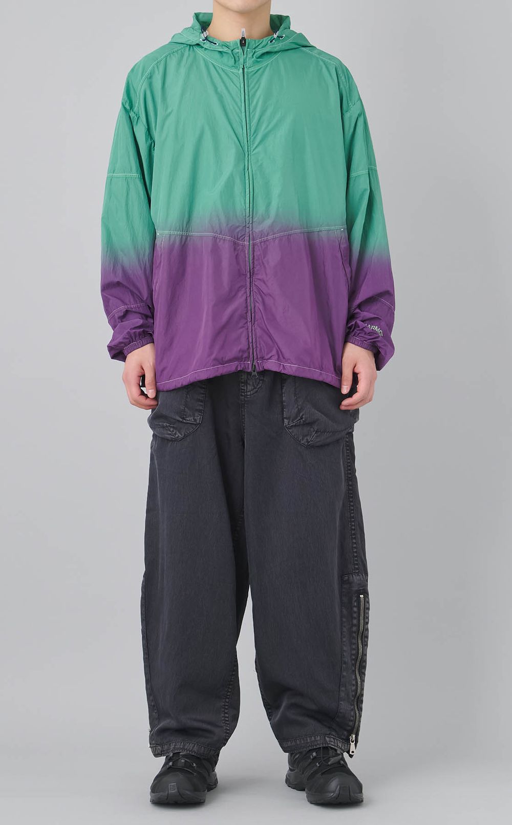 ガーメントダイナイロンパンツ