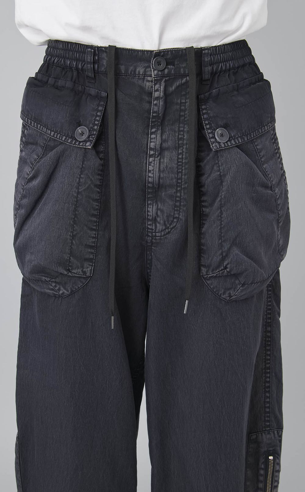 ガーメントダイナイロンパンツ