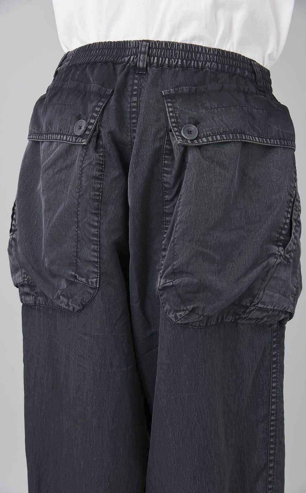 ガーメントダイナイロンパンツ