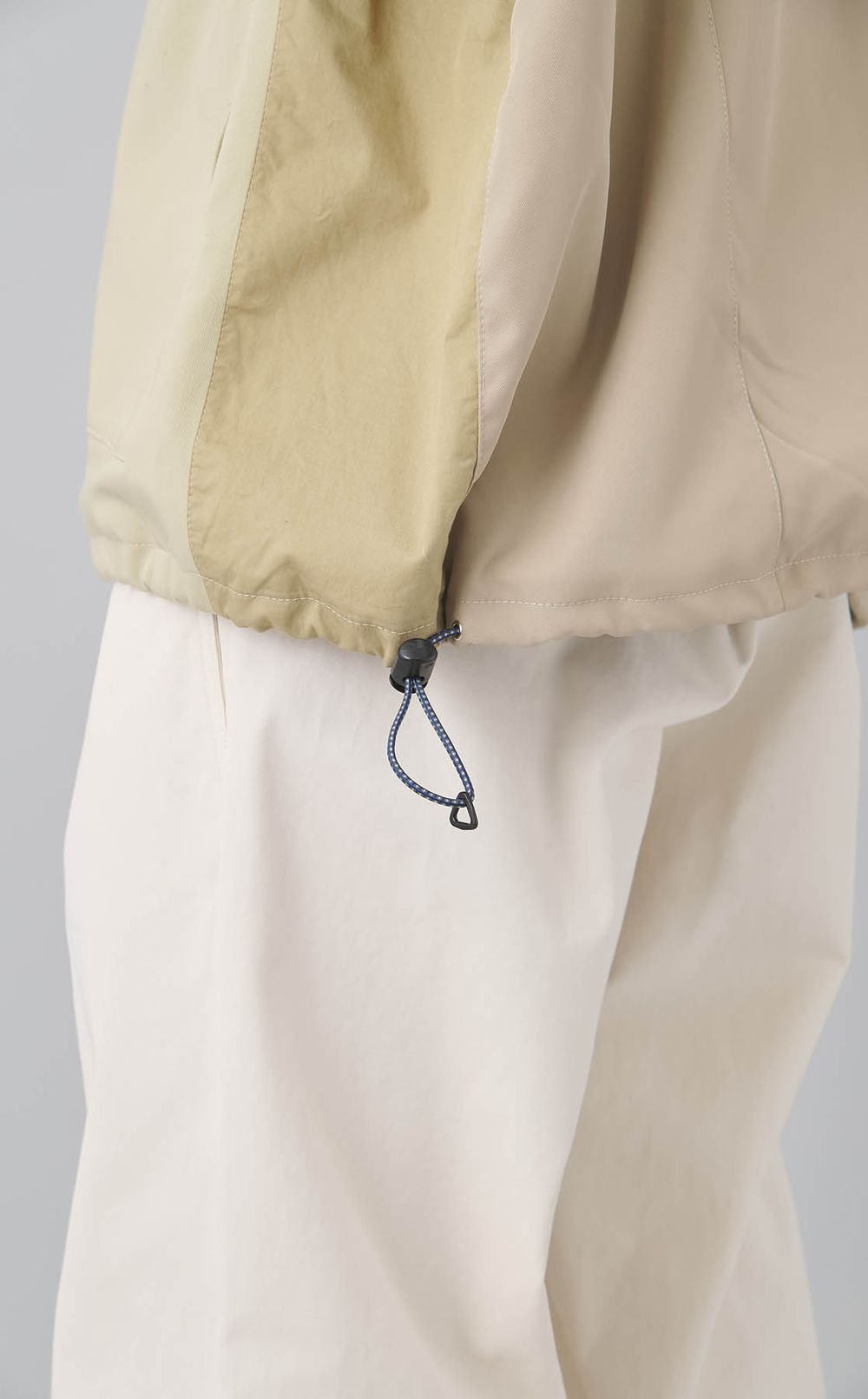 【reADdress】マウンテンパーカー