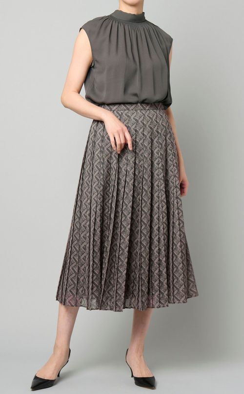 ジオメトリックプリーツスカート