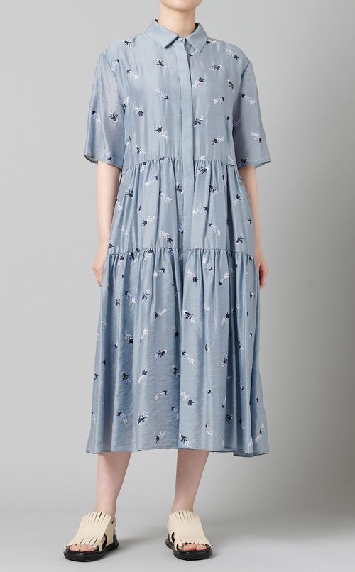 エンブロイダリーティアードワンピース