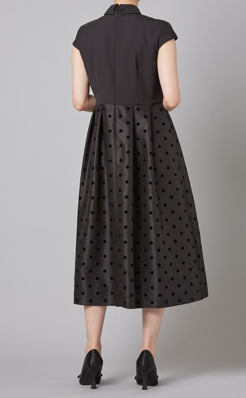 ベルト付カップスリーブワンピース