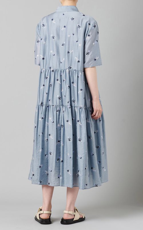 エンブロイダリーティアードワンピース