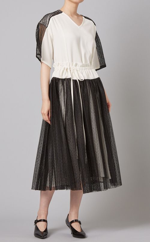 オーバースカート付ワンピース