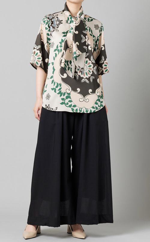 スカーフ付ダマスクプリントブラウス