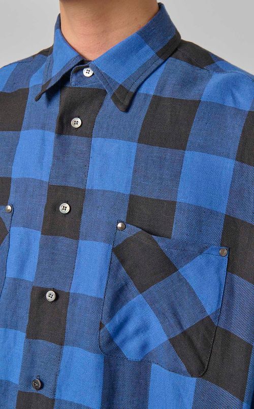 バッファローチェックジップシャツ