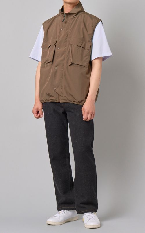 ナイロンベスト