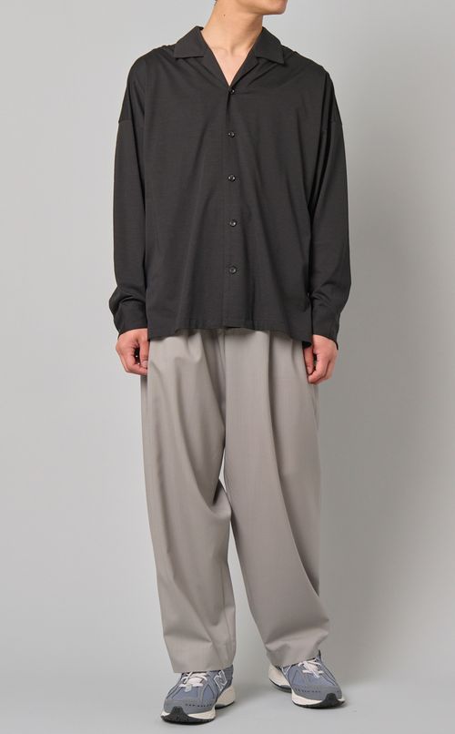 オーバーサイズオープンカラーシャツ