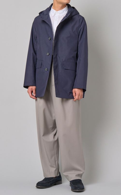 レインウェザークロスフードコート