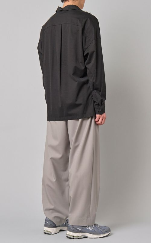 オーバーサイズオープンカラーシャツ