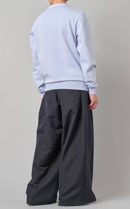 ロゴクルーネックスウェット