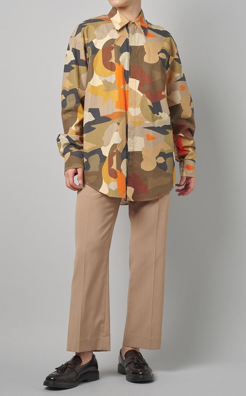 カモフラージュシャツ