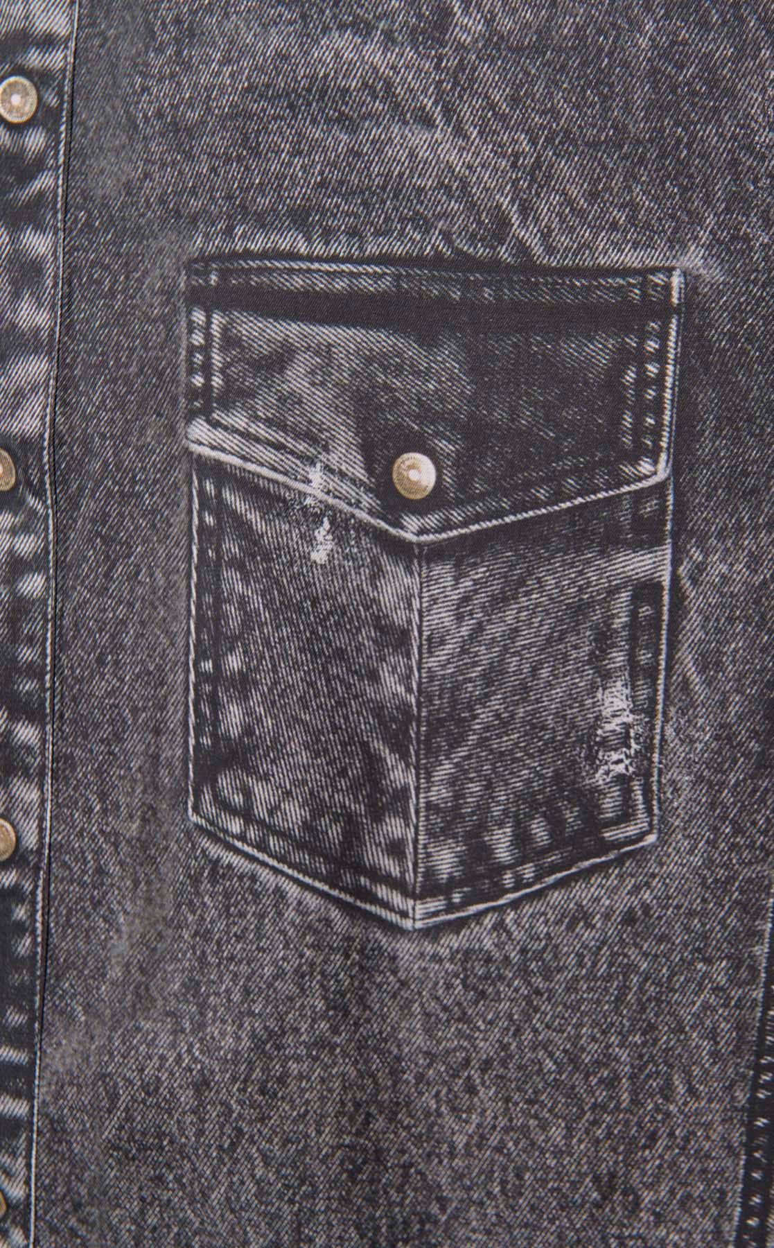 レア✨DIESEL フリンジ加工シャツ　ロゴプレート　ロゴ刻印ボタン　XXL DIESEL｜デニムプリント加工シャツ