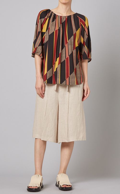 リネンショートパンツ