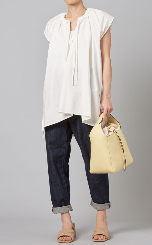 レザーハンドバッグ