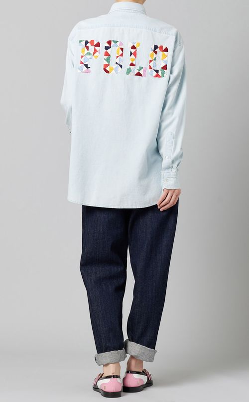 バックロゴデニムシャツ