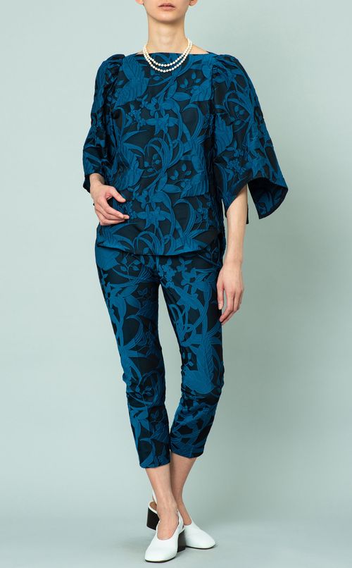 フラワーパフスリーブブラウス