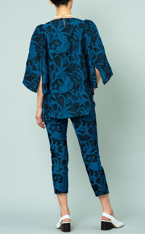 フラワーパフスリーブブラウス