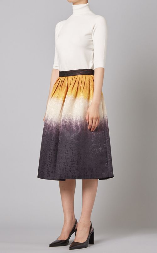 グラデーションプリントスカート