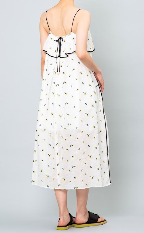 フラワー刺繍キャミソールワンピース