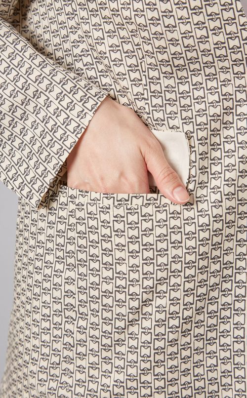 ノーカラープリントジャケット