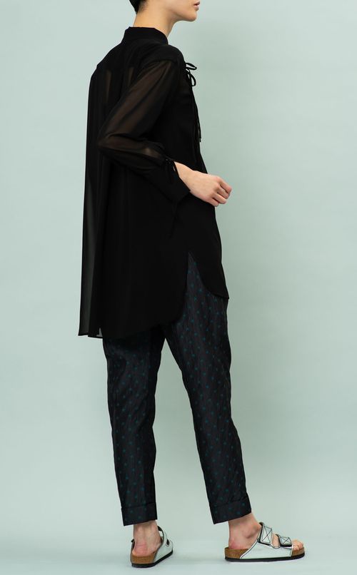 リボンチャイナブラウス