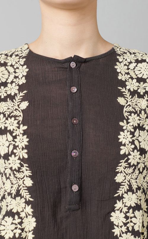 コットンエンブロイダリーワンピース